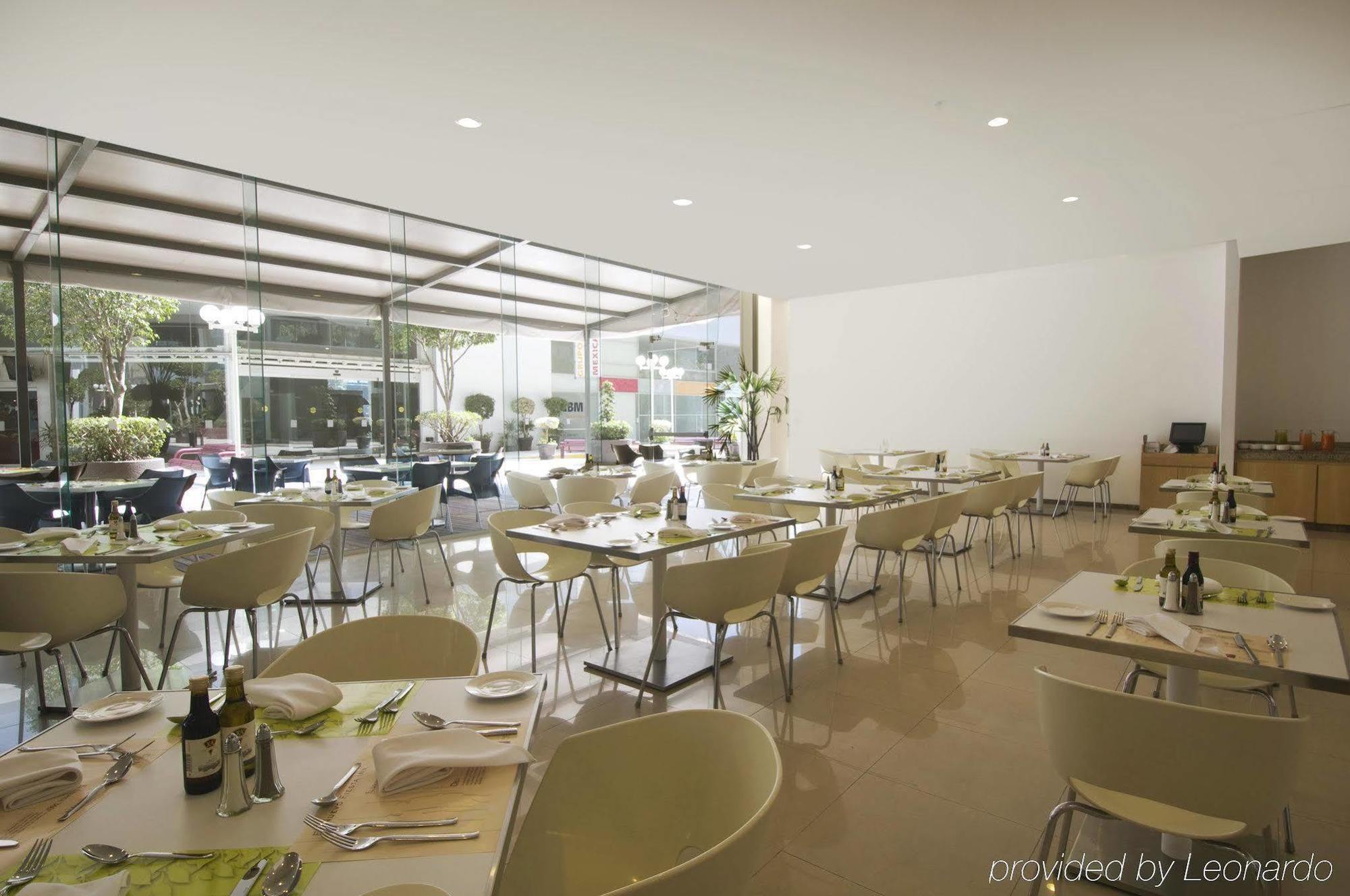 Fiesta Inn Insurgentes Sur Mexico by Restaurant bilde