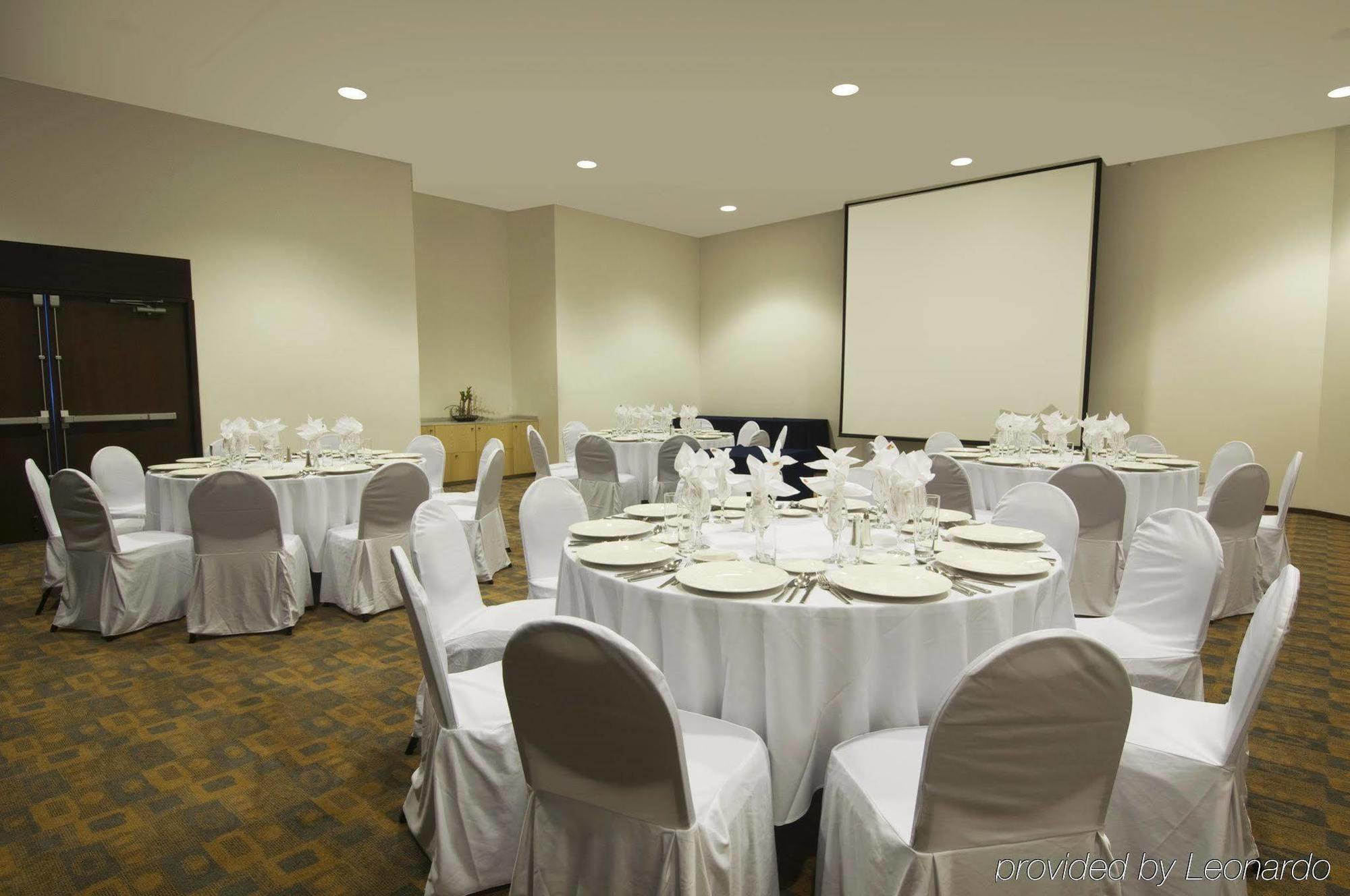 Fiesta Inn Insurgentes Sur Mexico by Business bilde